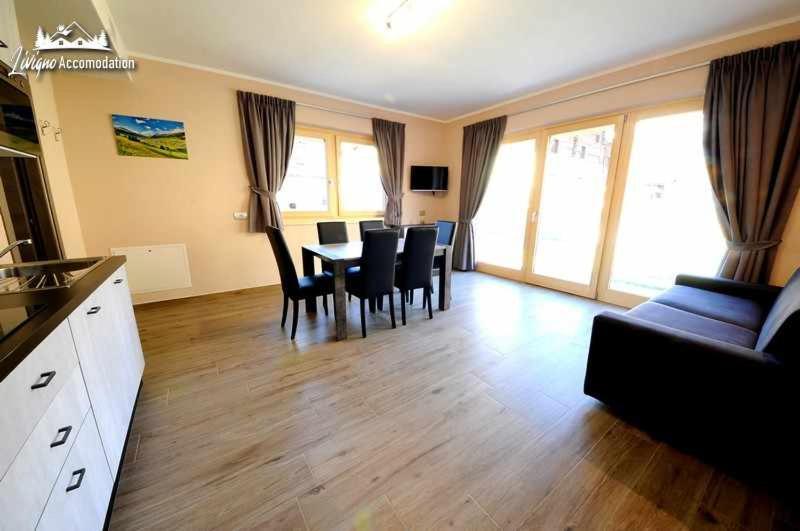 Chalet Riccio By Livigno Accomodation Rum bild