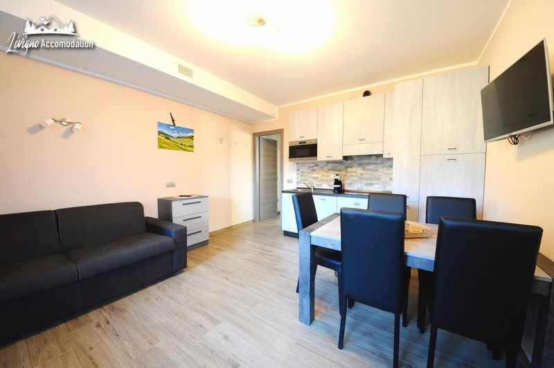 Chalet Riccio By Livigno Accomodation Rum bild